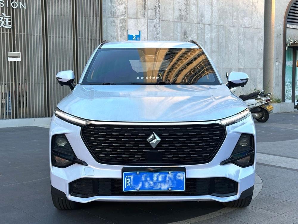 Baojun RS-3 2022 — фото автомобиля