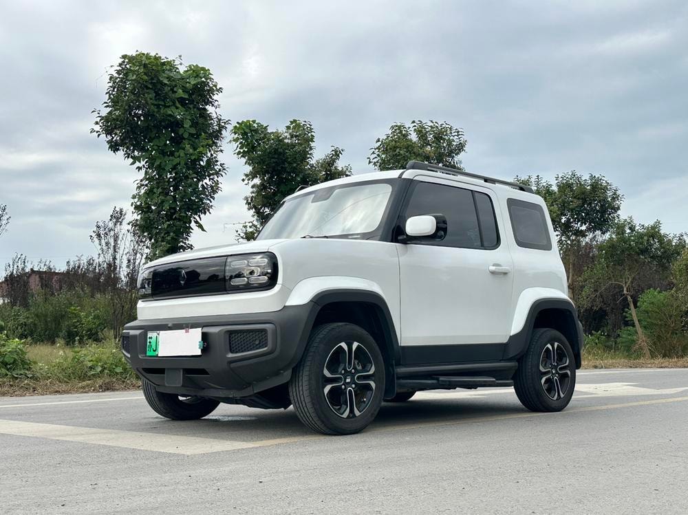 Baojun Yueye 2023 — фото автомобиля