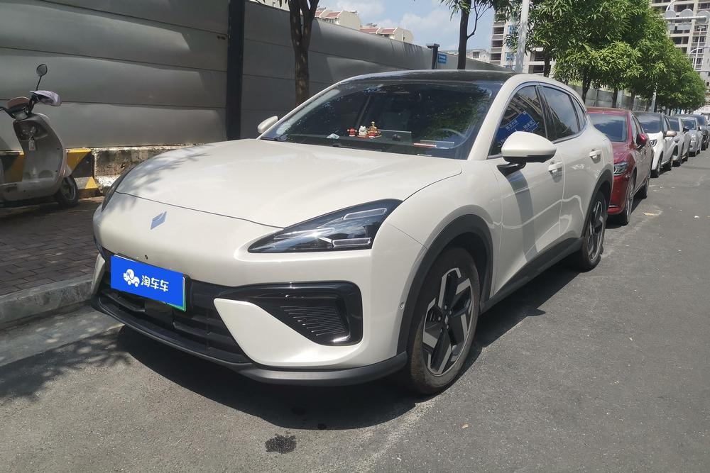 Baojun Yunhai PHEV 2024 — фото автомобиля 1