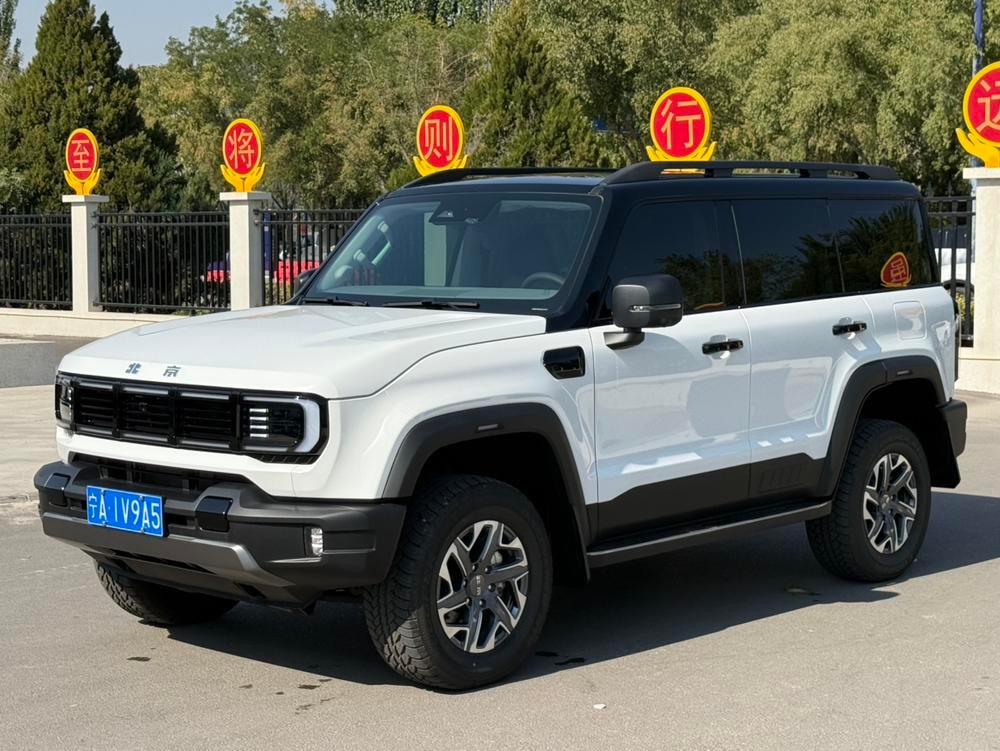 Beijing Off-Road BJ40 2026 — фото автомобиля 1