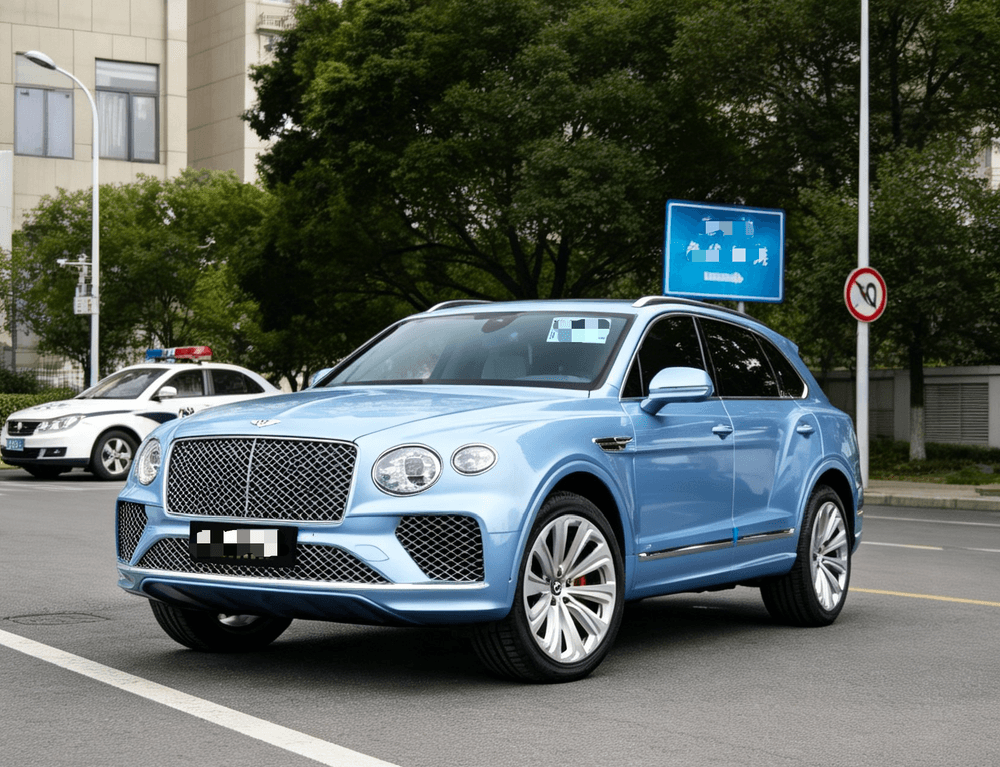 Bentley Bentayga 2022 — фото автомобиля