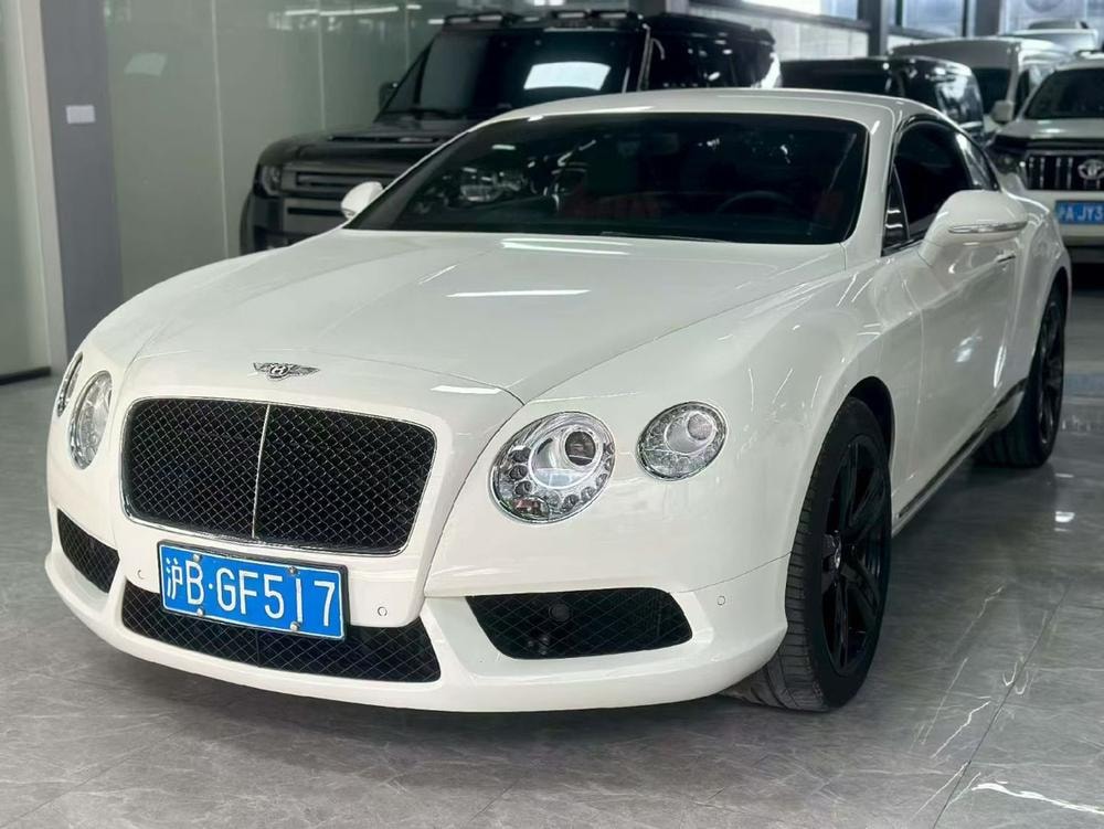 Bentley Continental 2015 — фото автомобиля 1