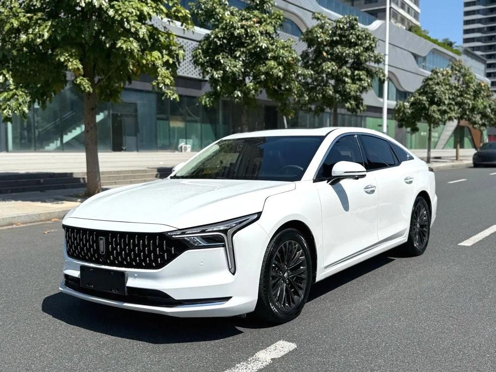 Besturn Bestune B70 2023 — фото автомобиля