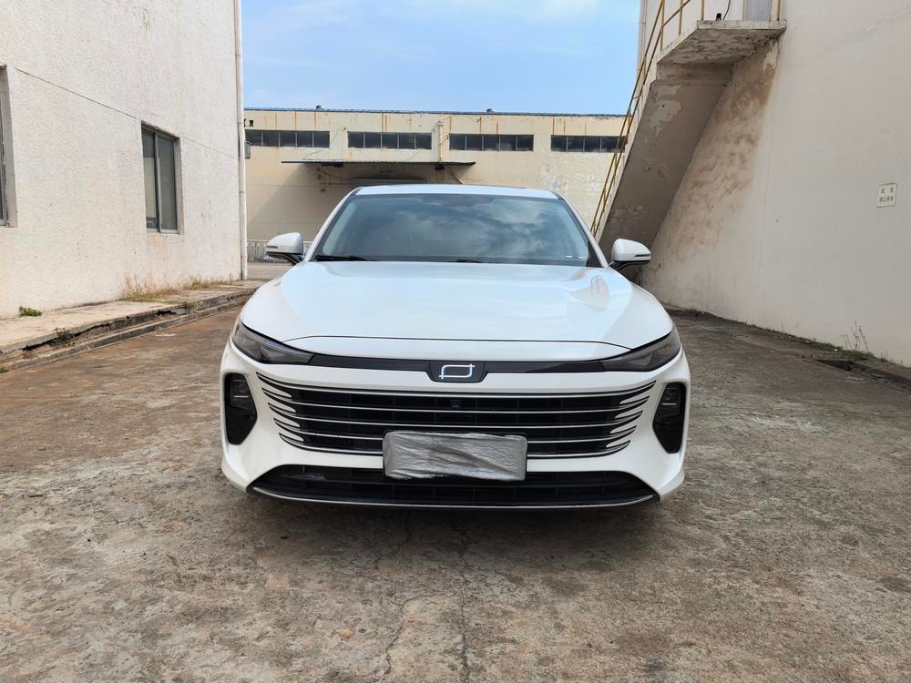 Besturn Bestune B70 2024 — фото автомобиля