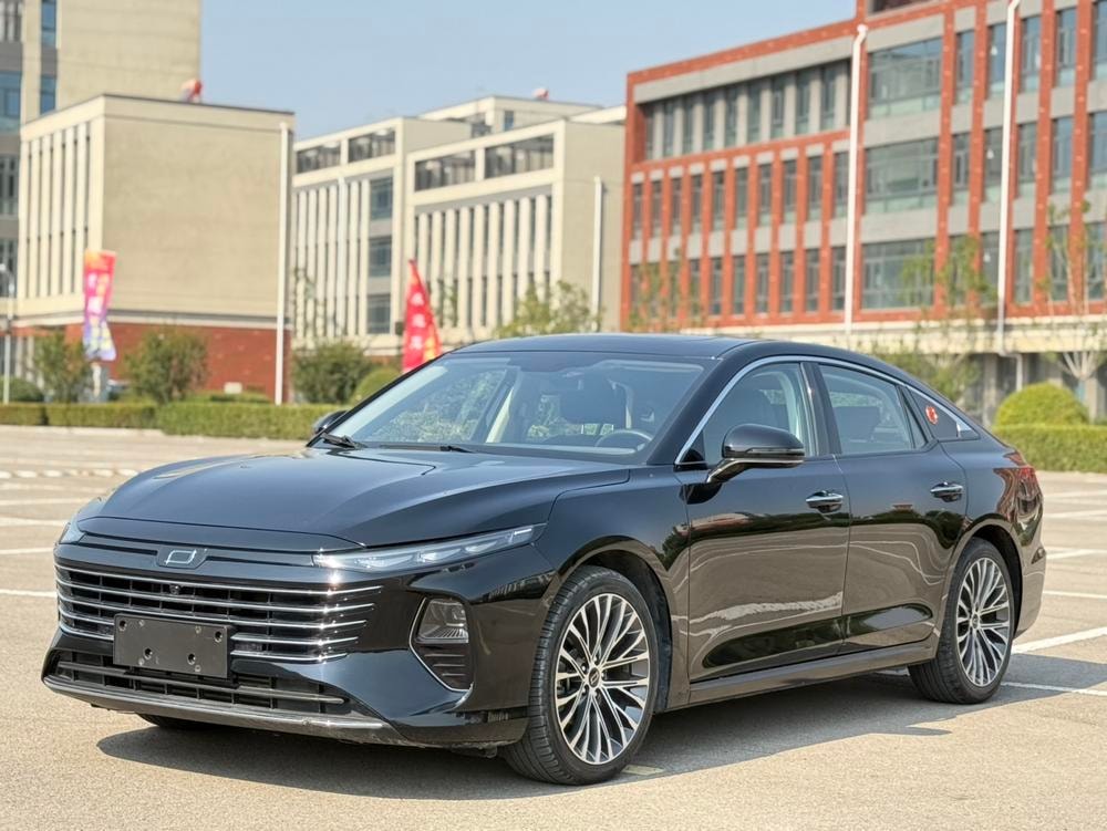 Besturn Bestune B70 2024 — фото автомобиля