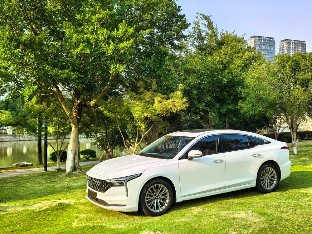 Besturn Bestune B70 2022 — фото автомобиля