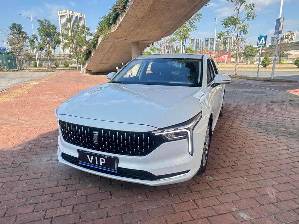 Besturn Bestune B70 2023 — фото автомобиля