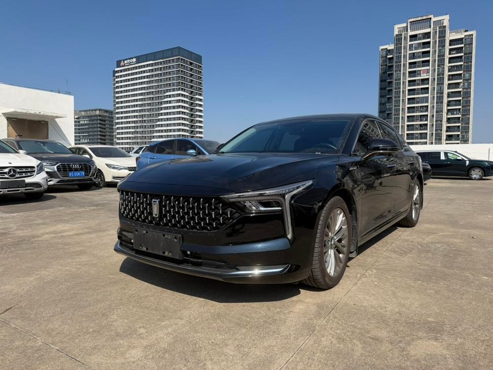 Besturn Bestune B70 2023 — фото автомобиля