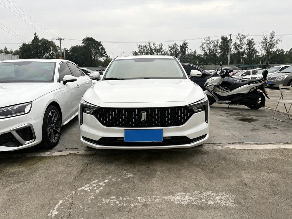 Besturn Bestune B70 2025 — фото автомобиля