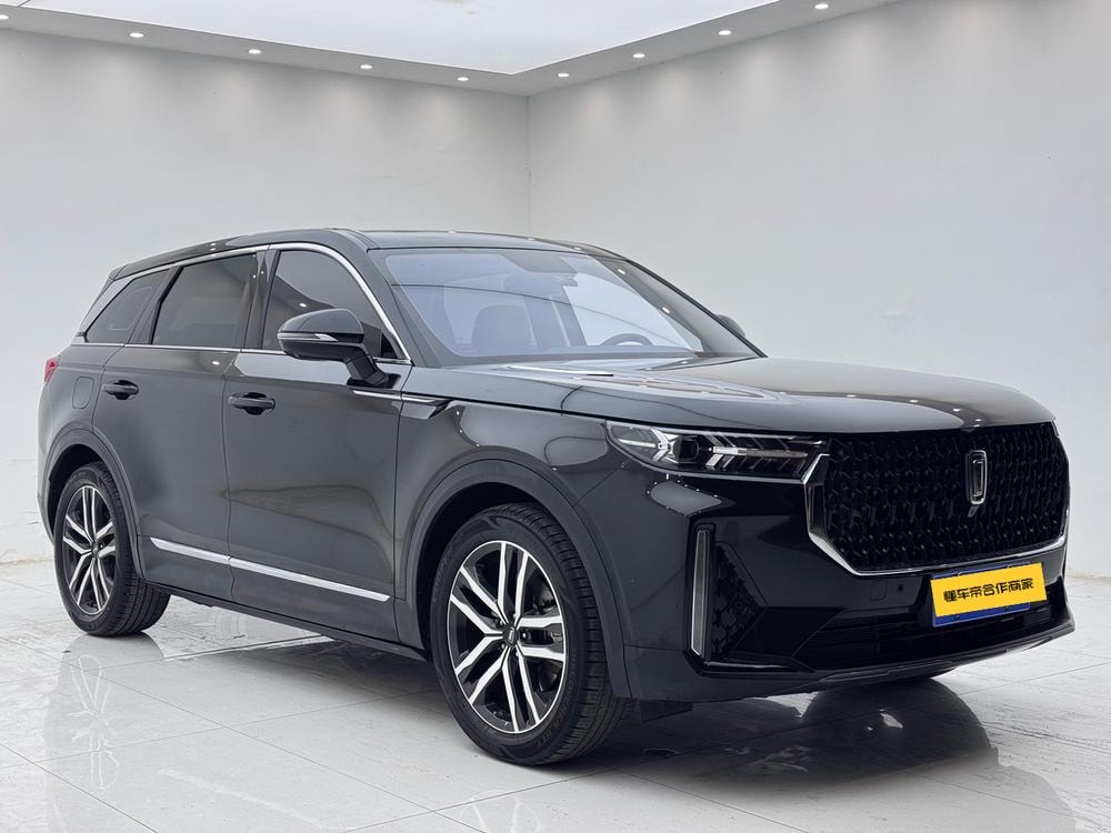 Besturn Bestune T99 2022 — фото автомобиля 1