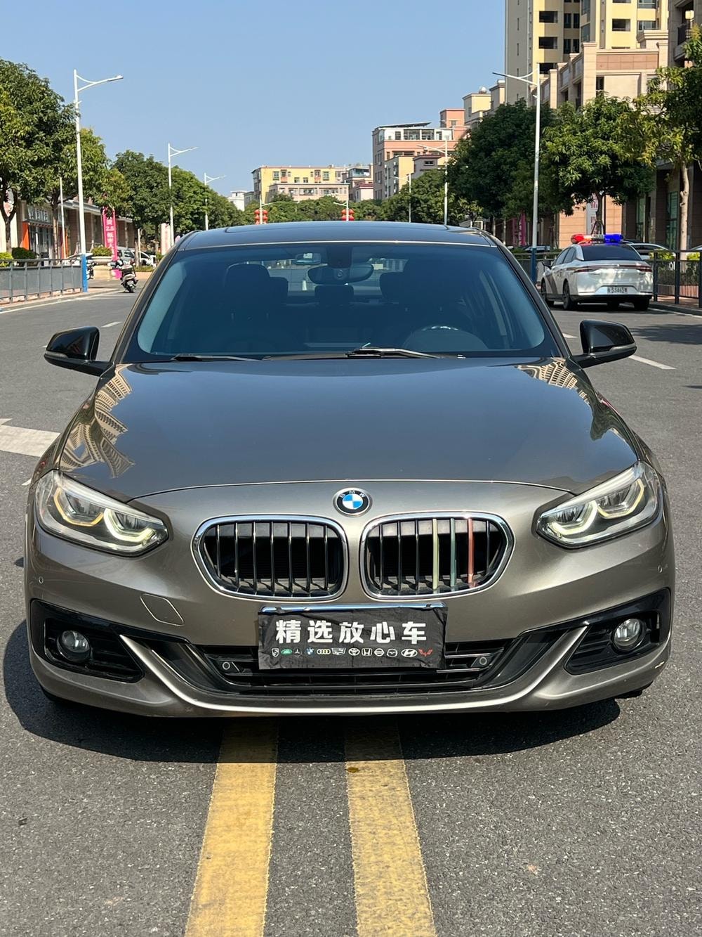 BMW 1-Series 2018 — фото автомобиля