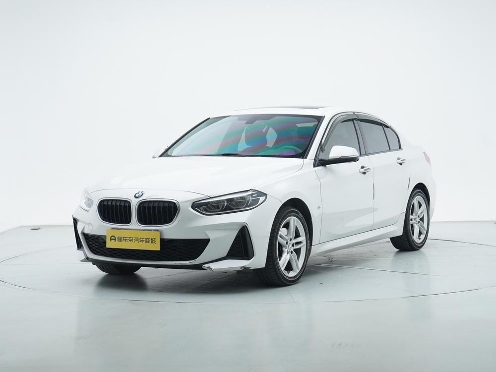 BMW 1-Series 2020 — фото автомобиля 1