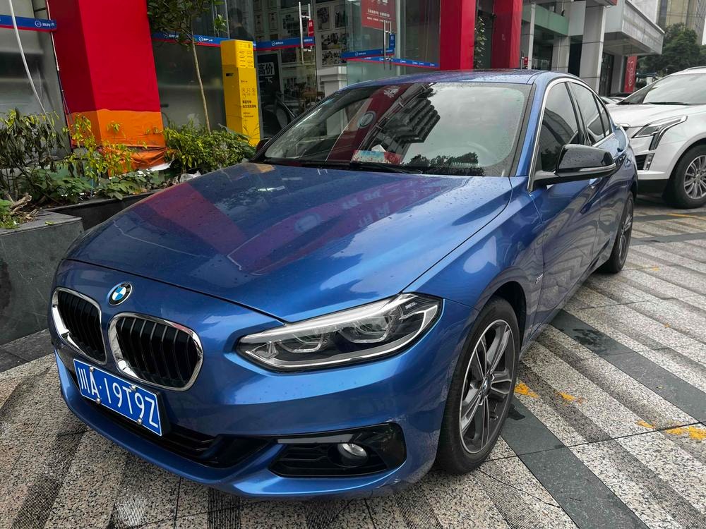 BMW 1-Series 2017 — фото автомобиля 1