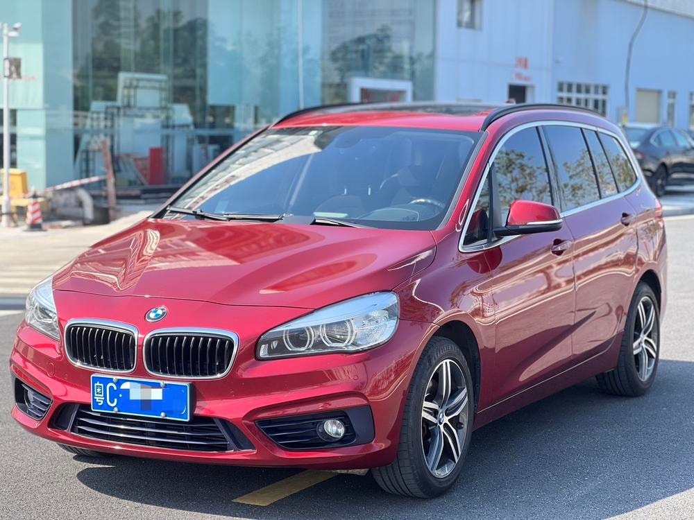 BMW 2-Series Gran Tourer 2015 — фото автомобиля