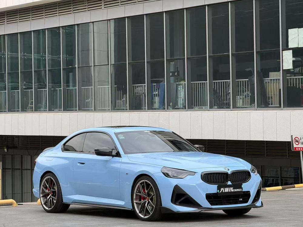 BMW 2-Series (Import) 2024 — фото автомобиля