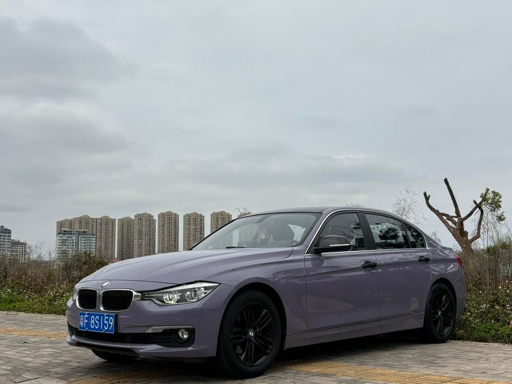 BMW 3-Series 2017 — фото автомобиля