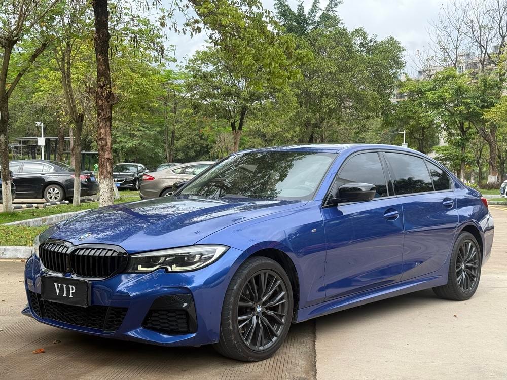 BMW 3-Series 2020 — фото автомобиля