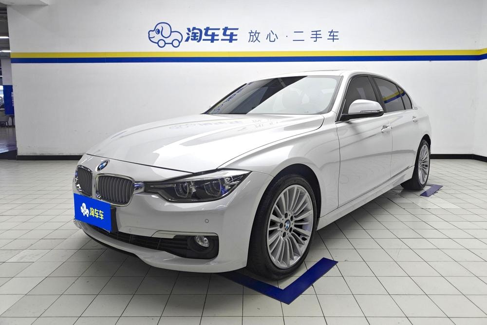 BMW 3-Series 2018 — фото автомобиля 1
