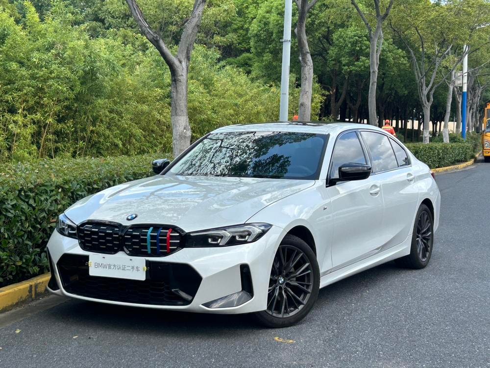 BMW 3-Series 2023 — фото автомобиля 1
