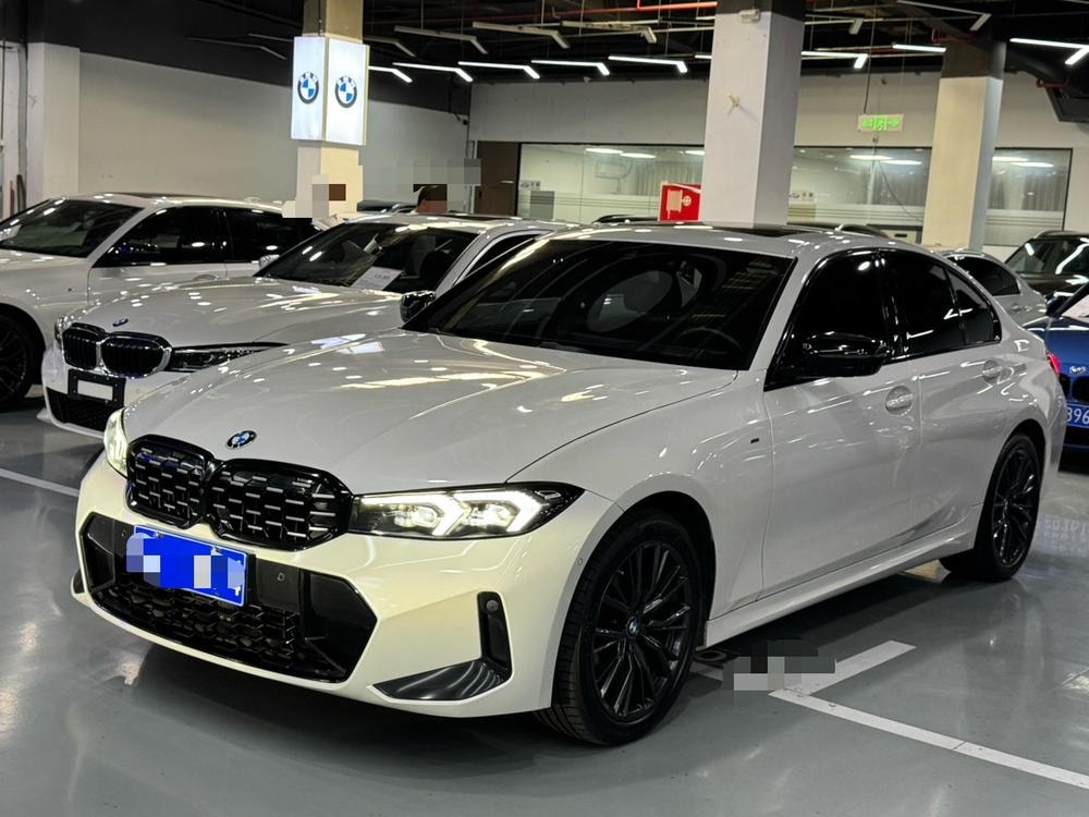 BMW 3-Series 2023 — фото автомобиля 1