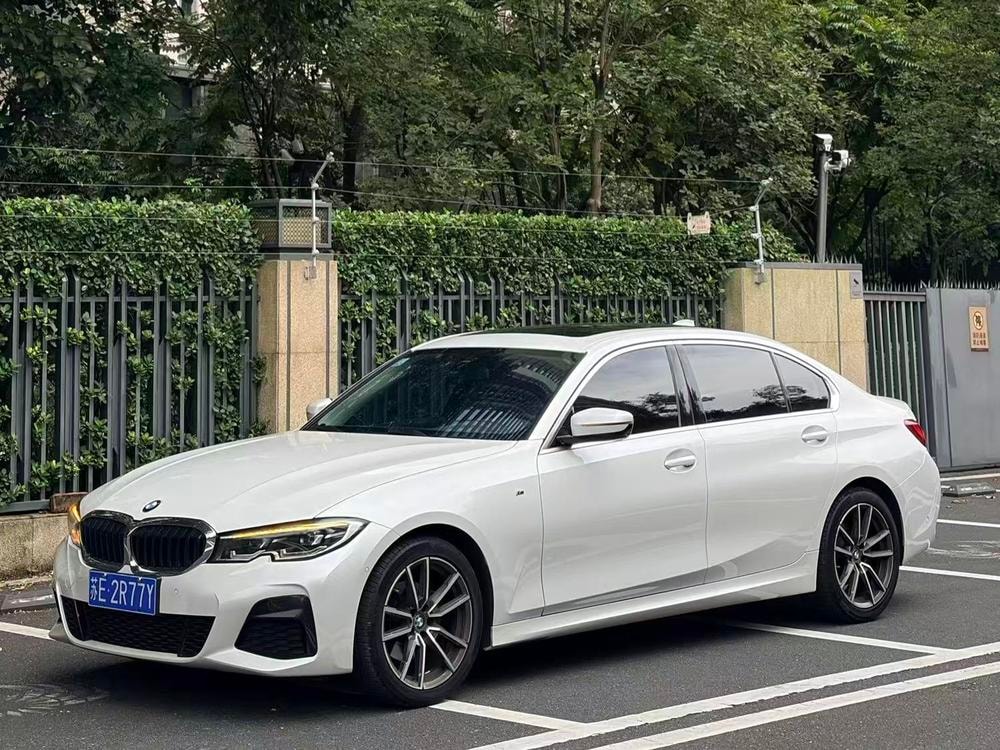 BMW 3-Series 2021 — фото автомобиля 1