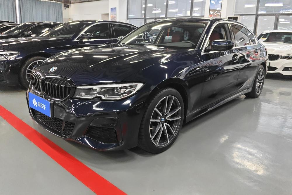 BMW 3-Series 2021 — фото автомобиля 1