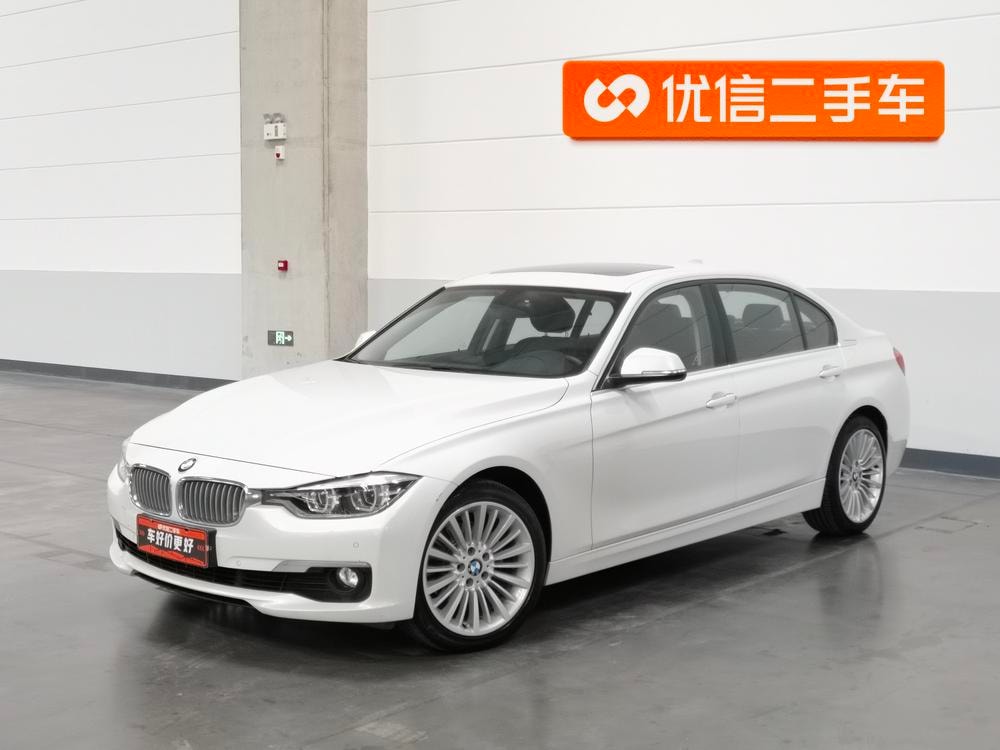 BMW 3-Series 2018 — фото автомобиля 1