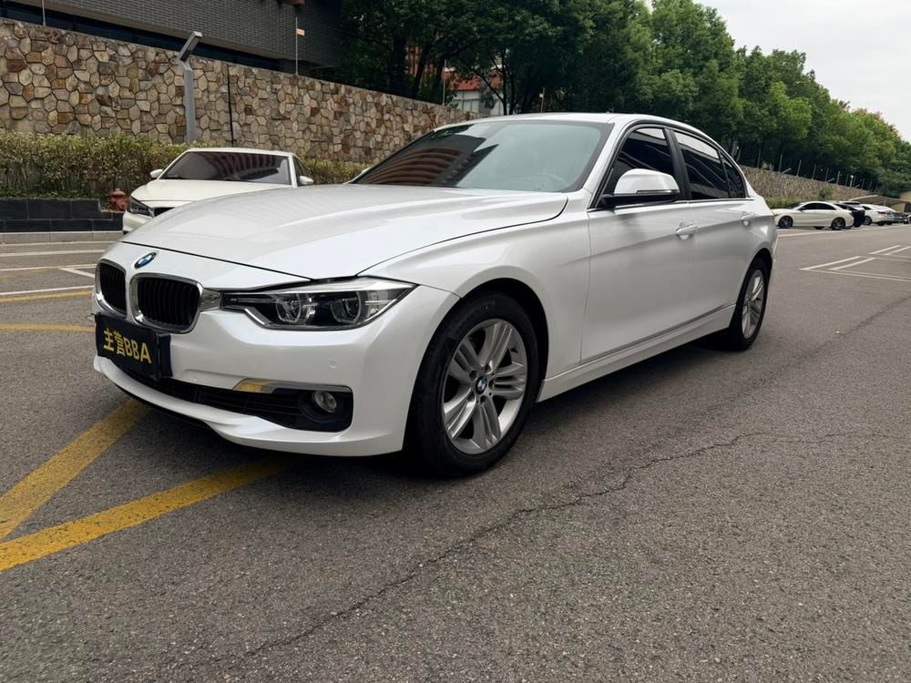BMW 3-Series 2017 — фото автомобиля 1