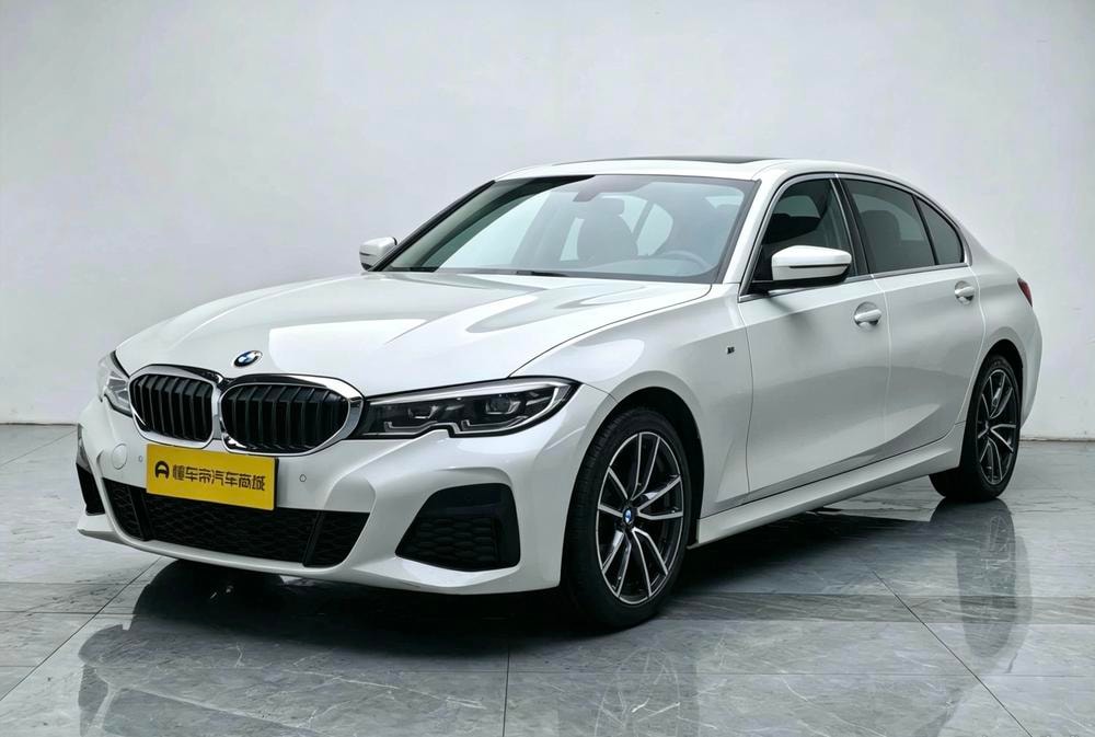 BMW 3-Series 2021 — фото автомобиля