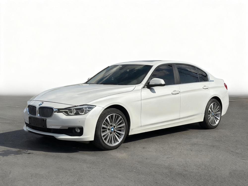 BMW 3-Series 2019 — фото автомобиля 1