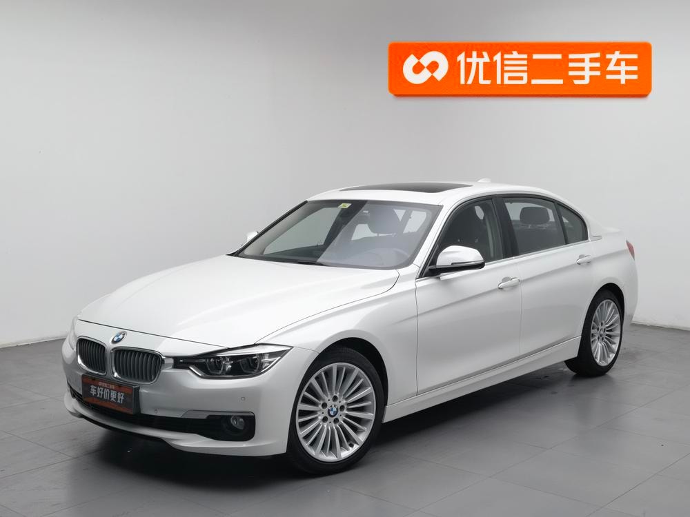 BMW 3-Series 2018 — фото автомобиля 1