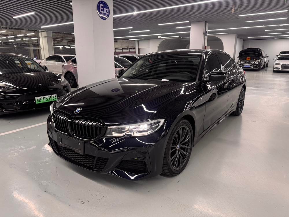 BMW 3-Series 2020 — фото автомобиля 1