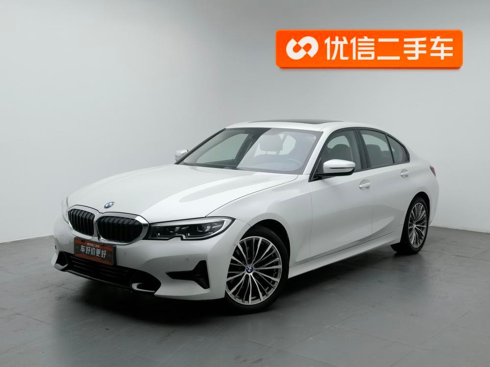 BMW 3-Series 2020 — фото автомобиля 1