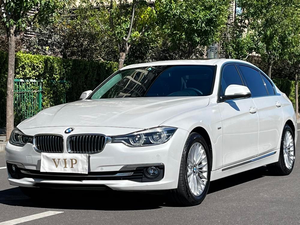 BMW 3-Series 2016 — фото автомобиля