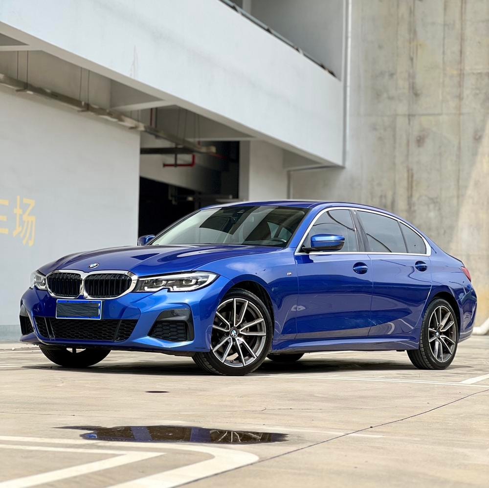 BMW 3-Series 2020 — фото автомобиля 1