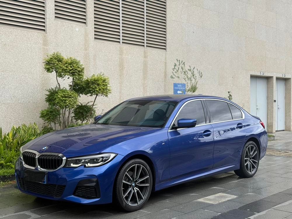 BMW 3-Series 2020 — фото автомобиля 1