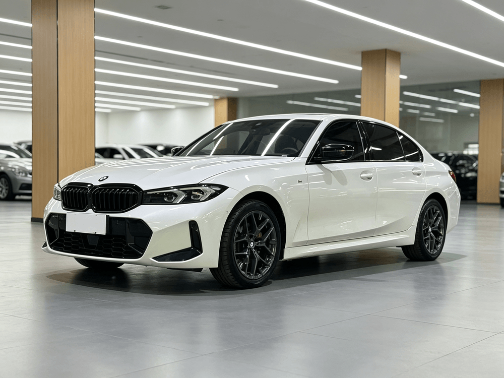 BMW 3-Series 2025 — фото автомобиля