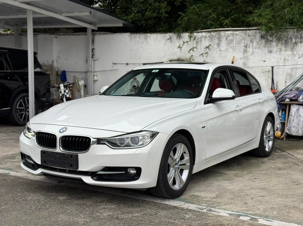 BMW 3-Series 2014 — фото автомобиля