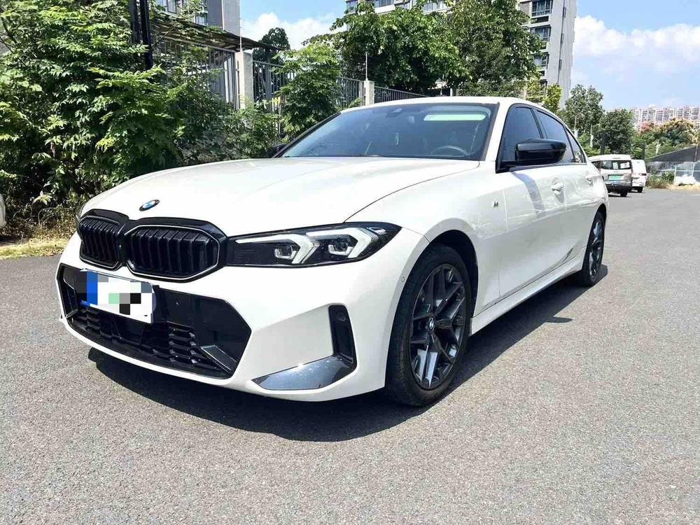 BMW 3-Series 2025 — фото автомобиля