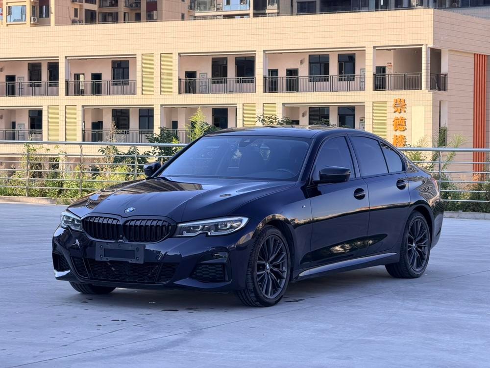 BMW 3-Series 2021 — фото автомобиля 1