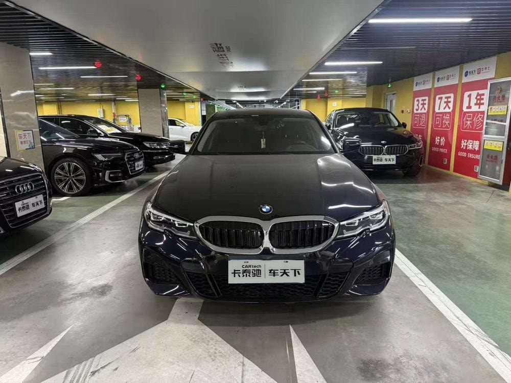 BMW 3-Series 2021 — фото автомобиля