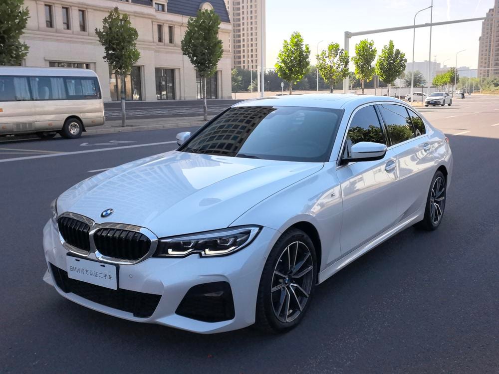 BMW 3-Series 2021 — фото автомобиля 1