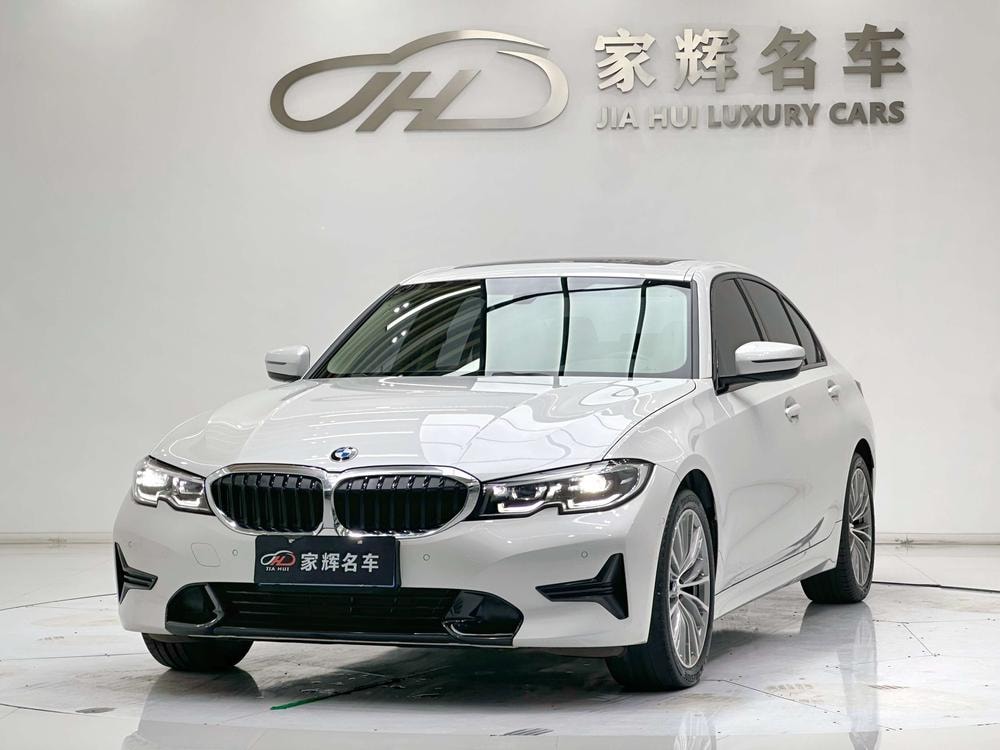 BMW 3-Series 2020 — фото автомобиля