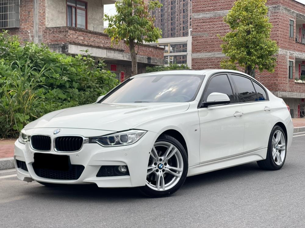 BMW 3-Series 2015 — фото автомобиля