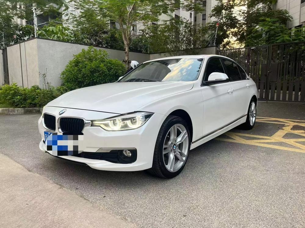 BMW 3-Series 2016 — фото автомобиля 1