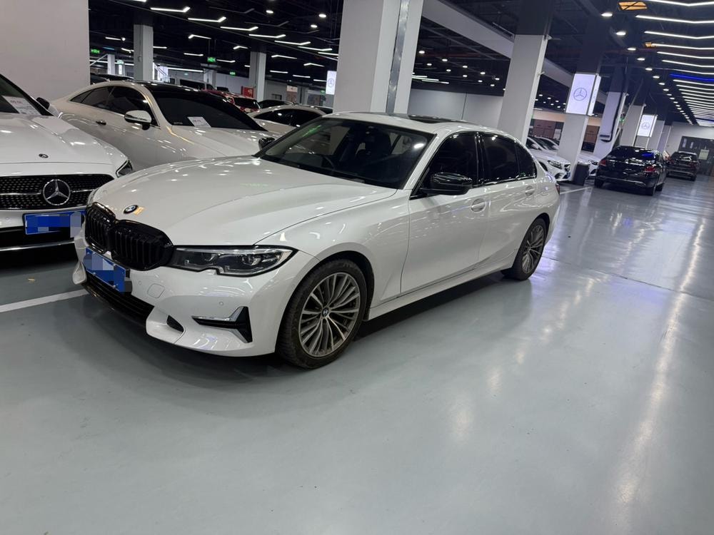 BMW 3-Series 2020 — фото автомобиля 1