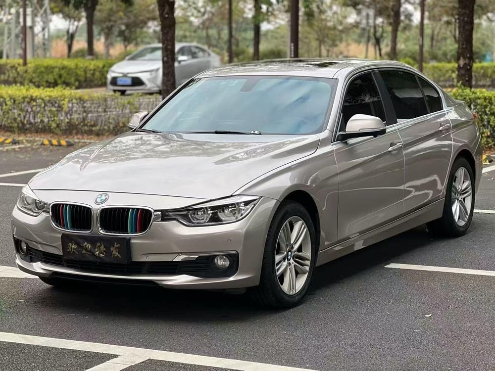 BMW 3-Series 2016 — фото автомобиля 1