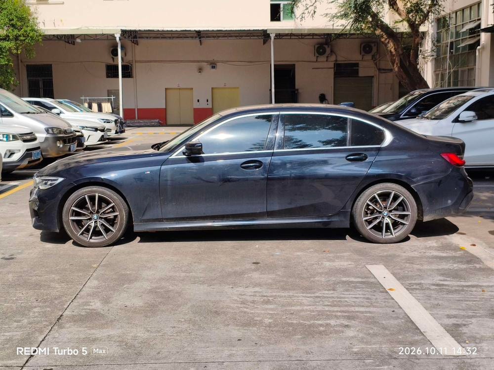 BMW 3-Series 2021 — фото автомобиля 1
