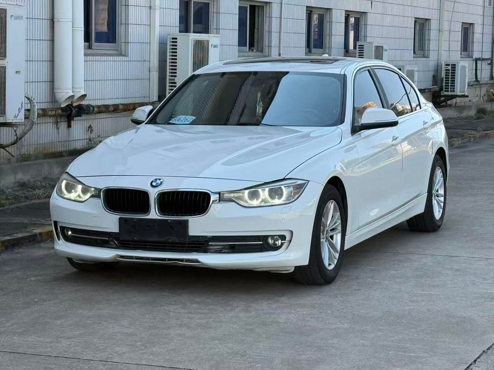 BMW 3-Series 2014 — фото автомобиля