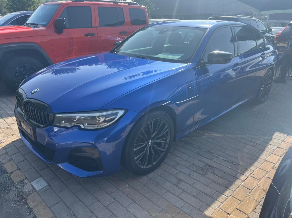 BMW 3-Series 2020 — фото автомобиля